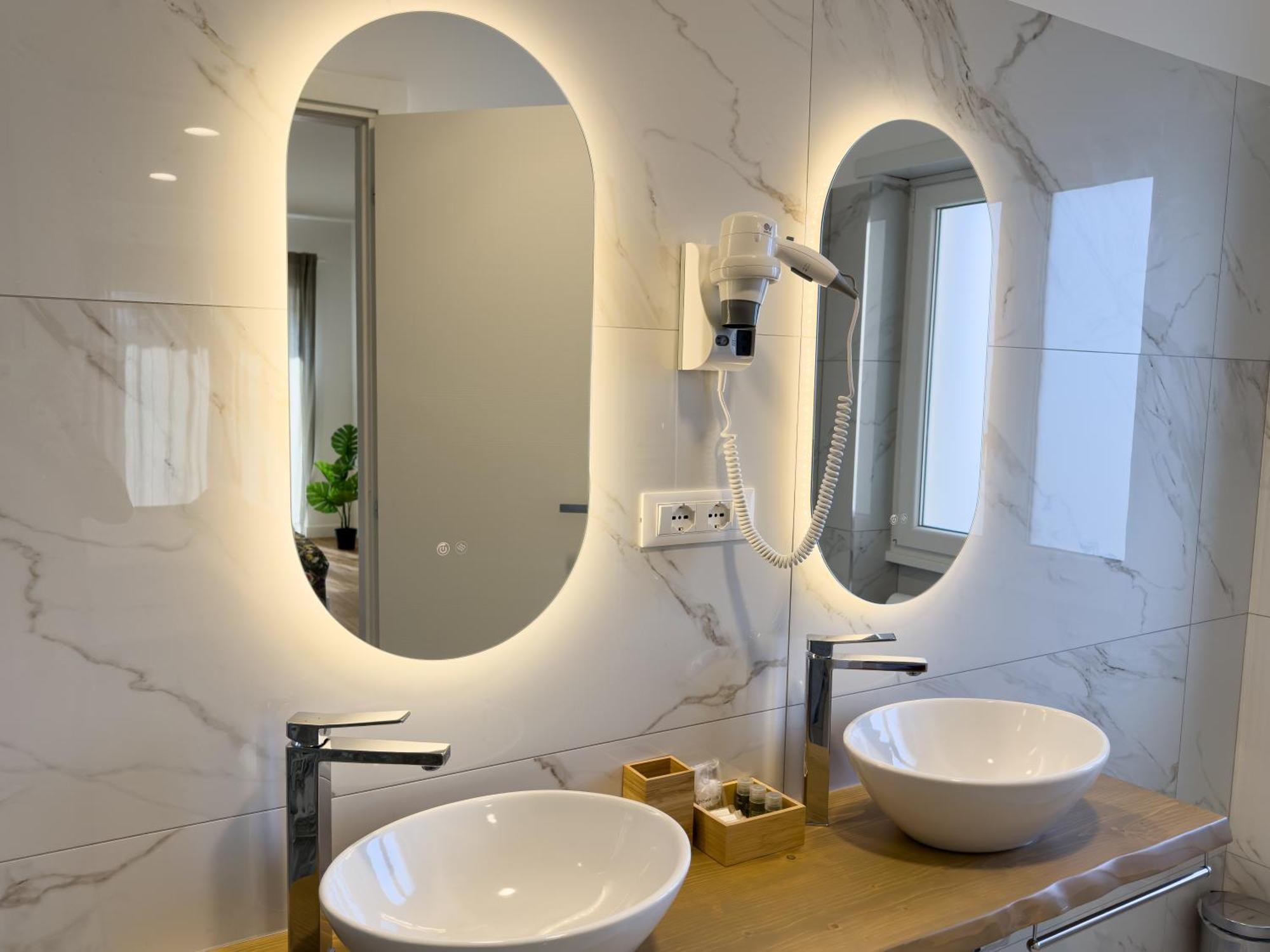 Isola 163 Guest House Fiumicino Kültér fotó